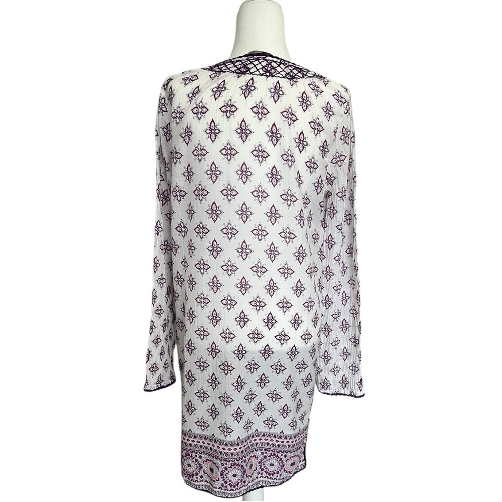 Athleta Tallulah Coverup Tunic
Size S White & Purple | Embroidered Gauzy Cotton - Picture 3 of 7